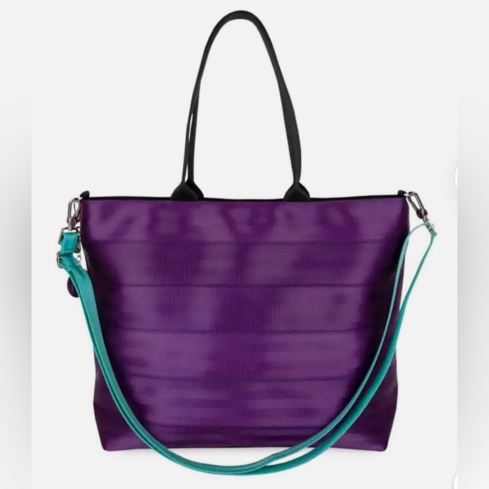 LOWEST PRICE Disney Parks Harvey’s Pixar Tote Bag - Picture 2 of 4